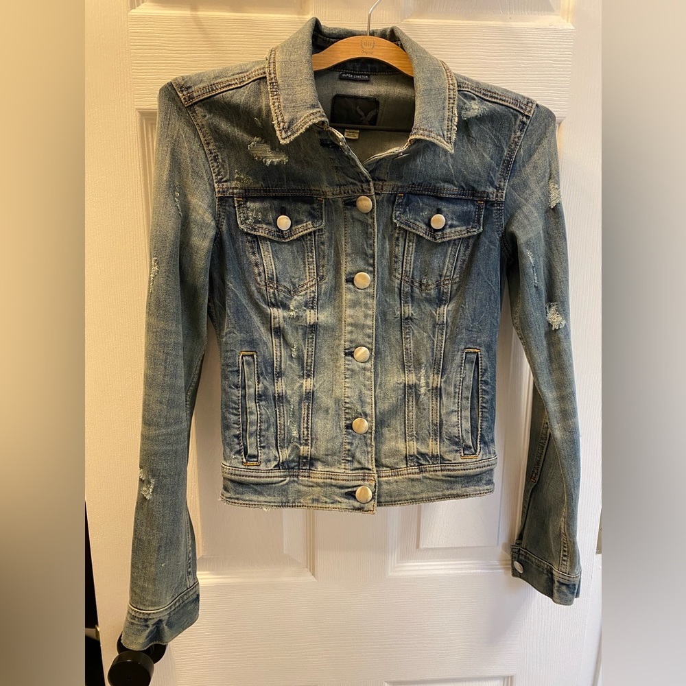 AE super stretch Denim Jacket; size Small; worn once